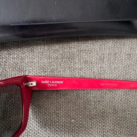 Saint Laurent SL 467 RED Frame Grey lens Sunglasses - Picture 7 of 8